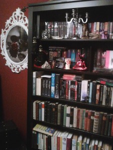 TV-Series like TRUE BLOOD enter the cultural canon - and our bookshelves.