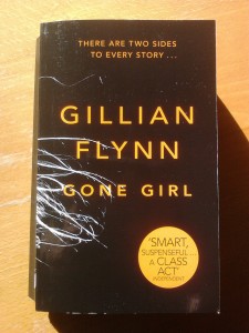 GONE GIRL by Gillian Flynn