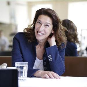 Adele Neuhauser_140901